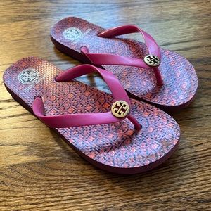 Tory Burch flip flops , sz 7.5